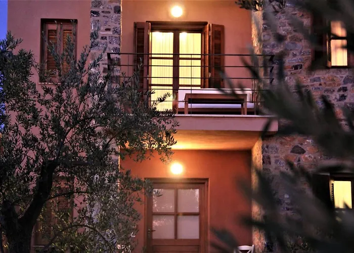 Отель Liotrivi Historical Mansion And Boutique Монемвазия