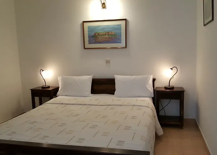 Отель Liotrivi Historical Mansion And Boutique Монемвазия