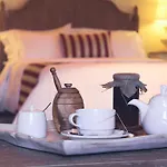 Hotel Liotrivi Historical Mansion And Boutique