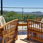 Liotrivi Historical Mansion And Boutique Hotel 4*