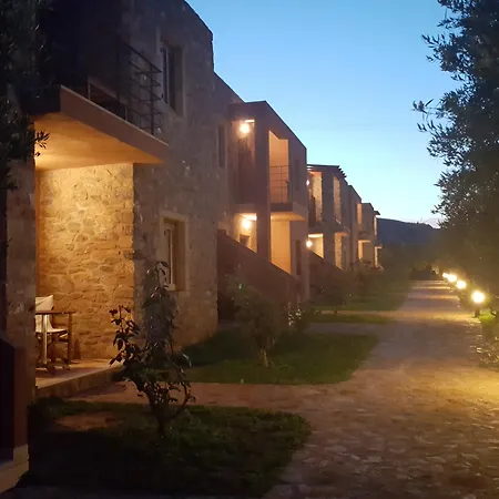 Liotrivi Historical Mansion And Boutique Монемвазия