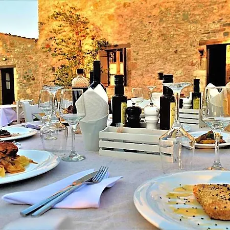 Liotrivi Historical Mansion And Boutique Hotel 4*