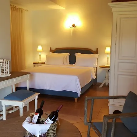 Liotrivi Historical Mansion And Boutique Hotel 4*