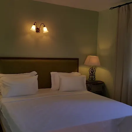 Liotrivi Historical Mansion And Boutique 4* Monemvasía