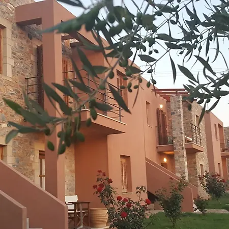 Liotrivi Historical Mansion And Boutique 4*