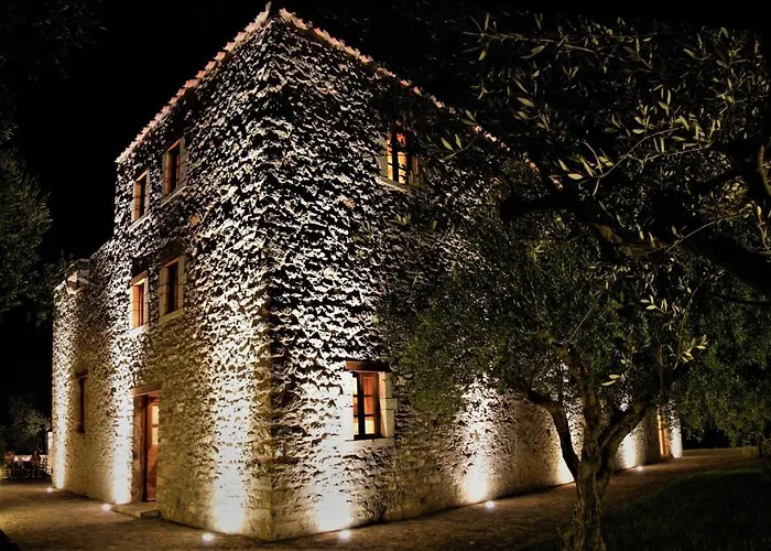 ホテル Liotrivi Historical Mansion And Boutique