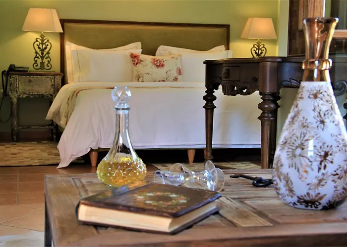 Liotrivi Historical Mansion And Boutique Ξενοδοχείο Μονεμβασιά