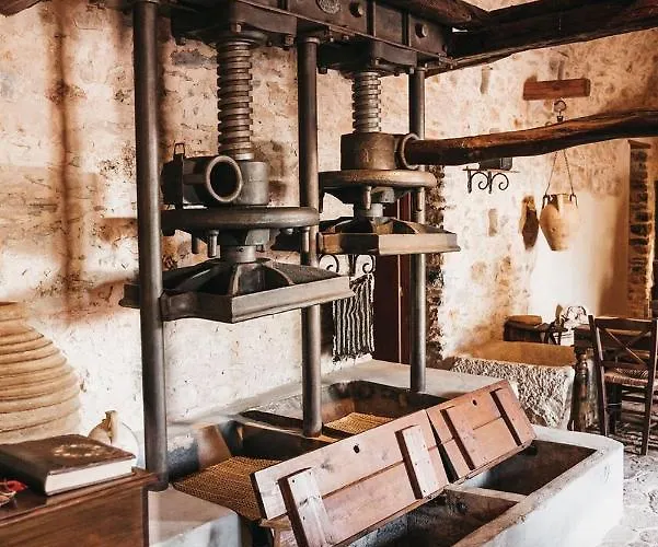 Ξενοδοχείο Liotrivi Historical Mansion And Boutique Μονεμβασιά